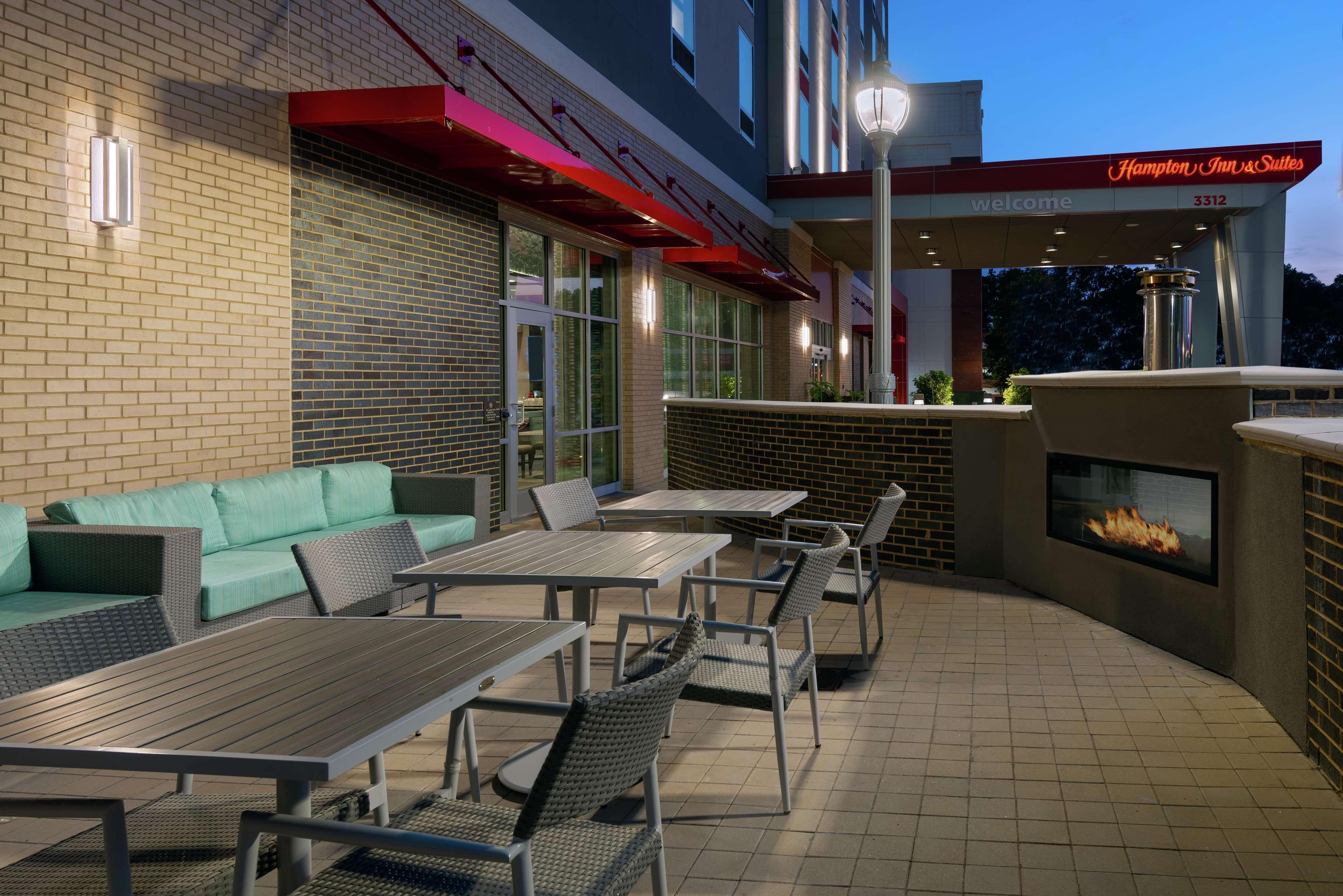 Hampton Inn & Suites Atlanta Buckhead Place Εξωτερικό φωτογραφία