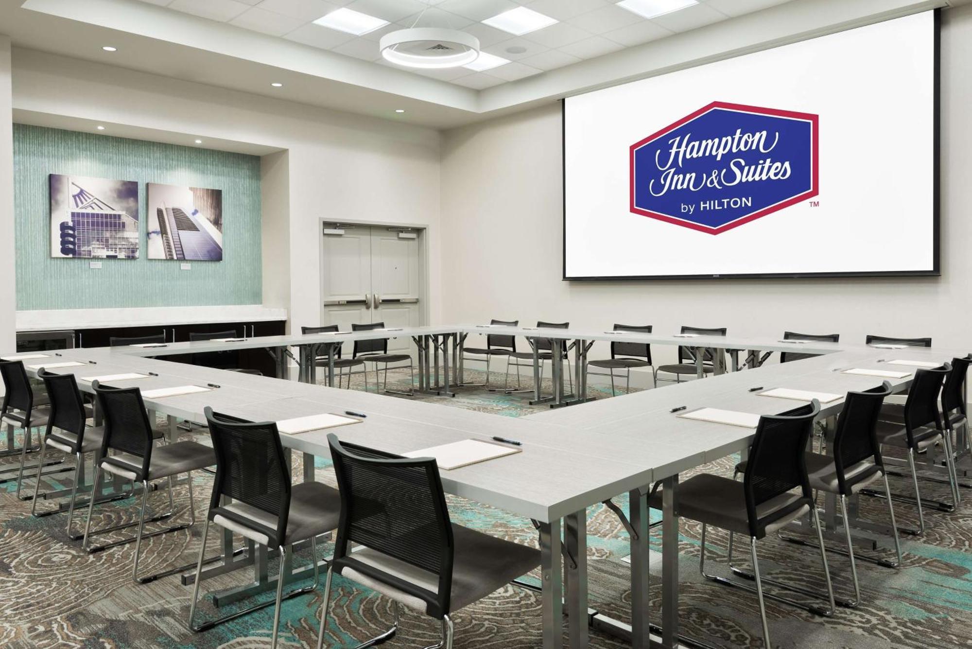 Hampton Inn & Suites Atlanta Buckhead Place Εξωτερικό φωτογραφία