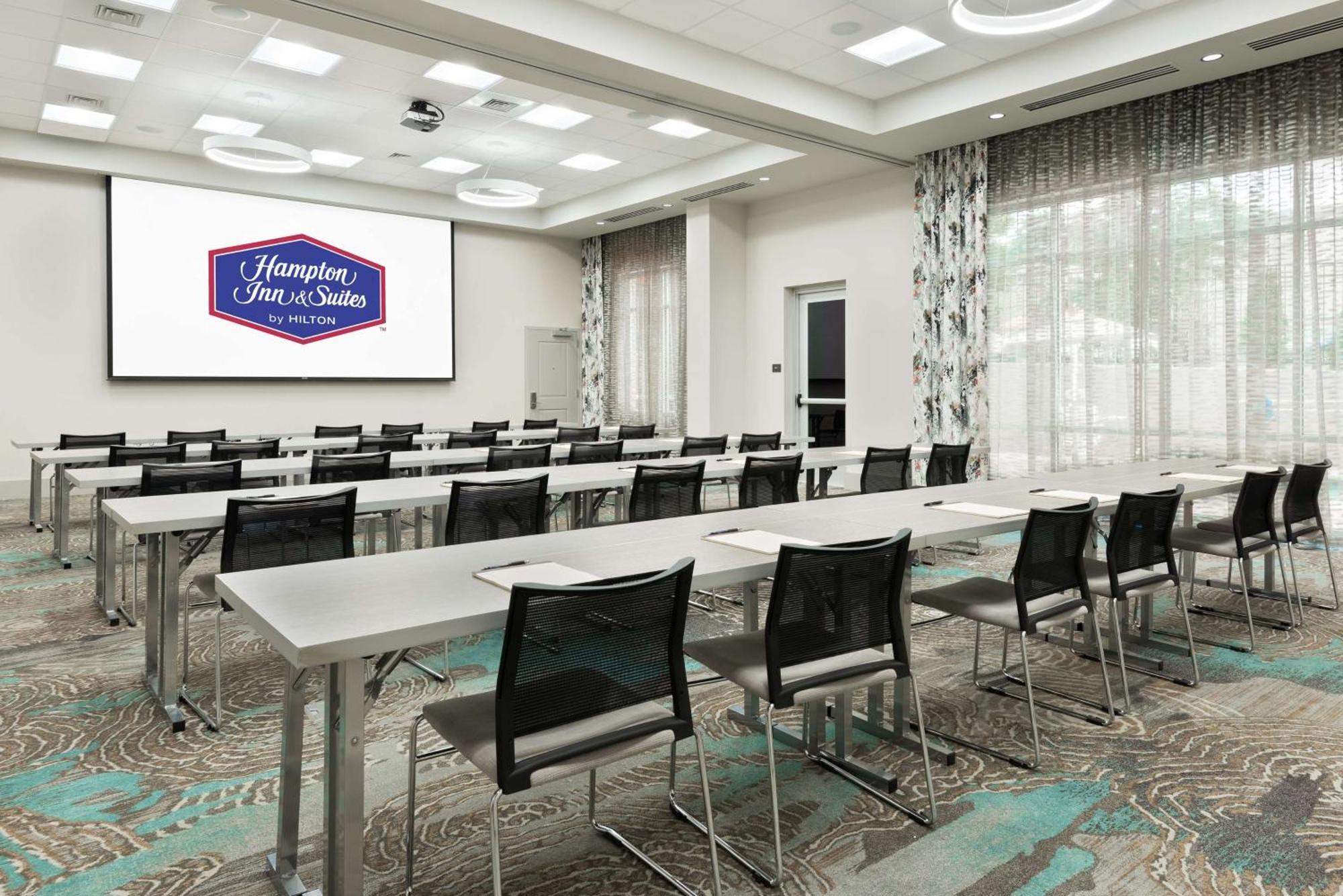 Hampton Inn & Suites Atlanta Buckhead Place Εξωτερικό φωτογραφία