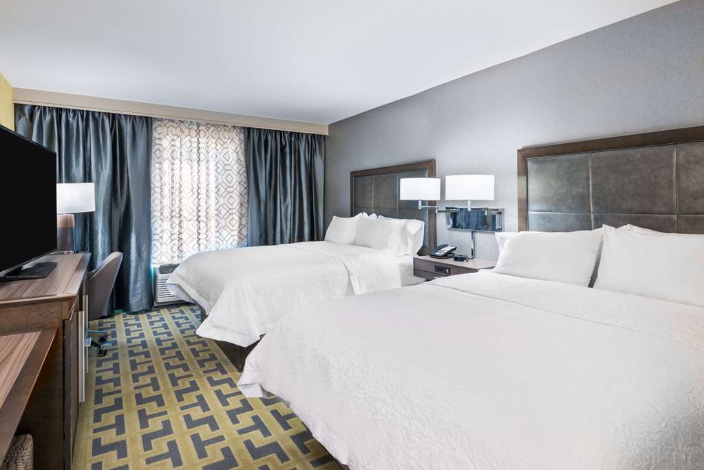 Hampton Inn & Suites Atlanta Buckhead Place Δωμάτιο φωτογραφία